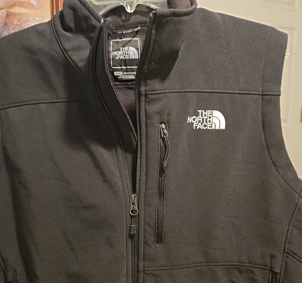 The North Face Black Men's Softshell Vest with Zip Chest Pocket